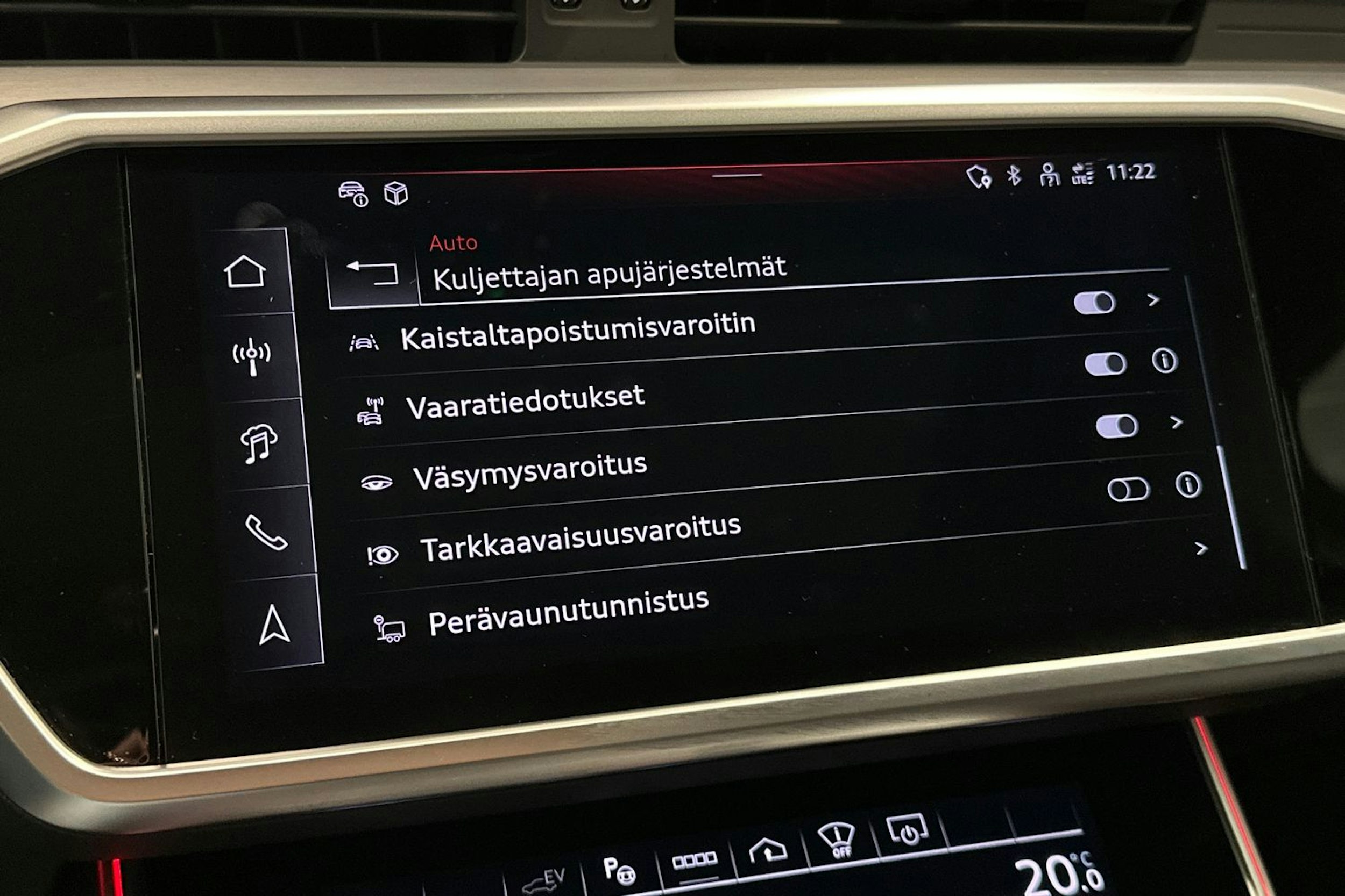 hopea Audi A6 2024 kuva 32.