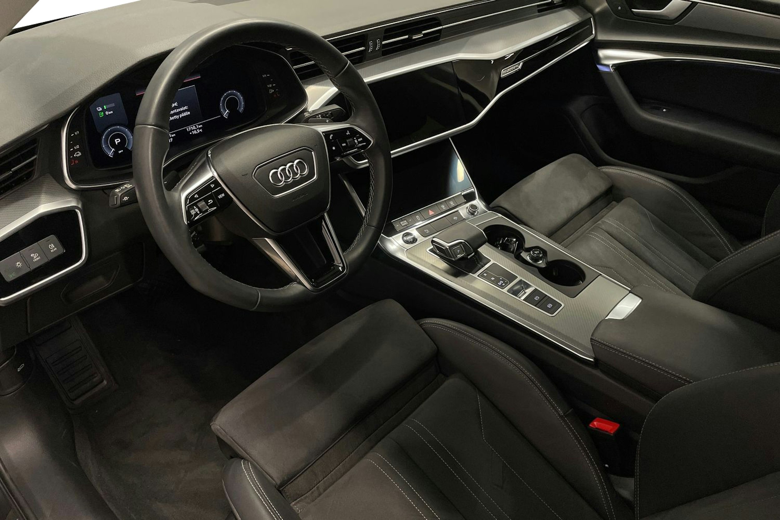 Harmaa Audi A6 2024 kuva 7.