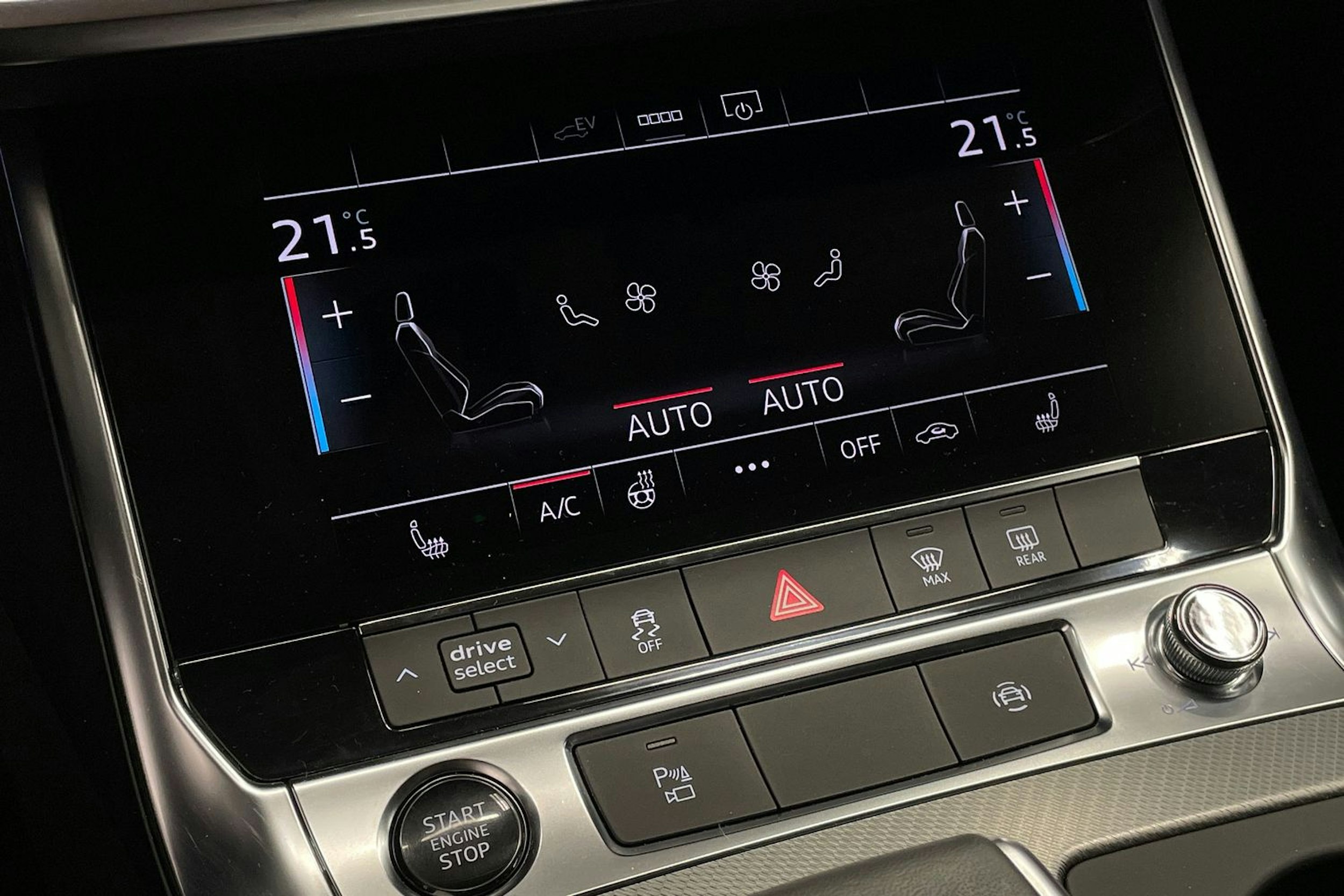 Harmaa Audi A6 2024 kuva 22.