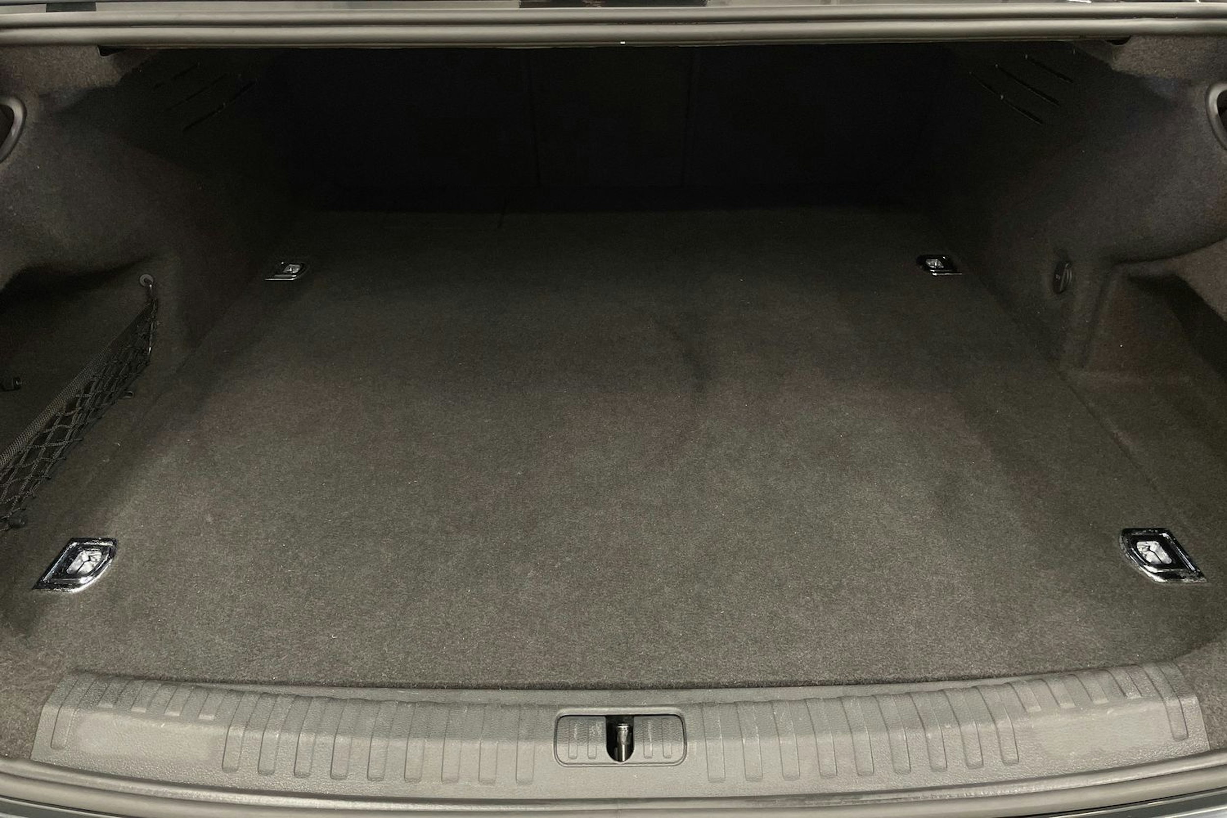 Harmaa Audi A6 2024 kuva 26.