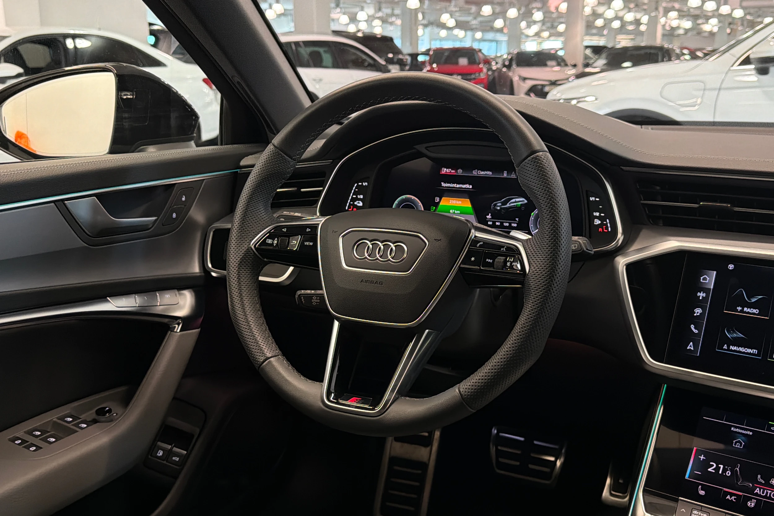 Harmaa Audi A6 2024 kuva 18.