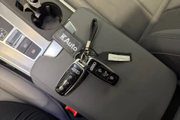 Harmaa Audi A6 2024 kuva 40.