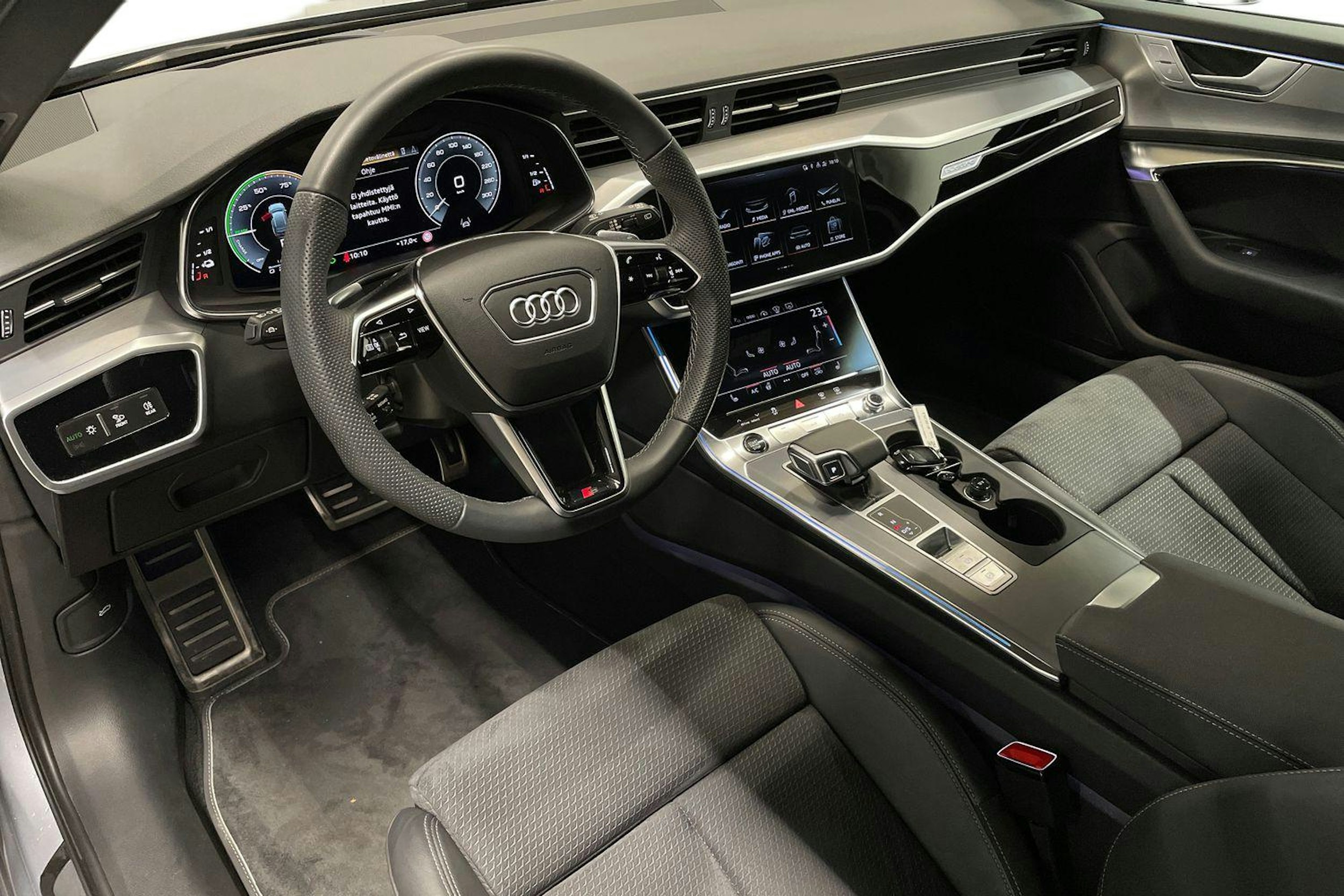 Harmaa Audi A6 2024 kuva 7.