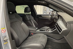 Harmaa Audi A6 2024 kuva 33.