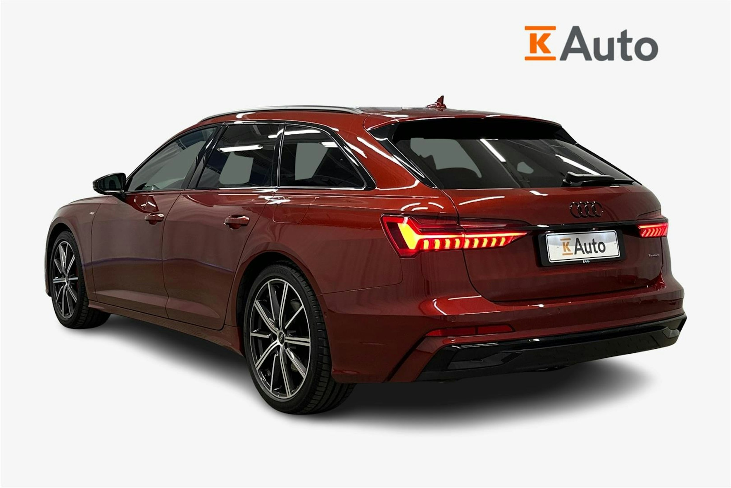 punainen Audi A6 2024 kuva 2.