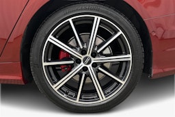 punainen Audi A6 2024 kuva 9.