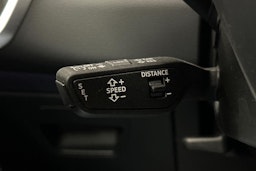 punainen Audi A6 2024 kuva 22.