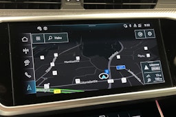 punainen Audi A6 2024 kuva 25.