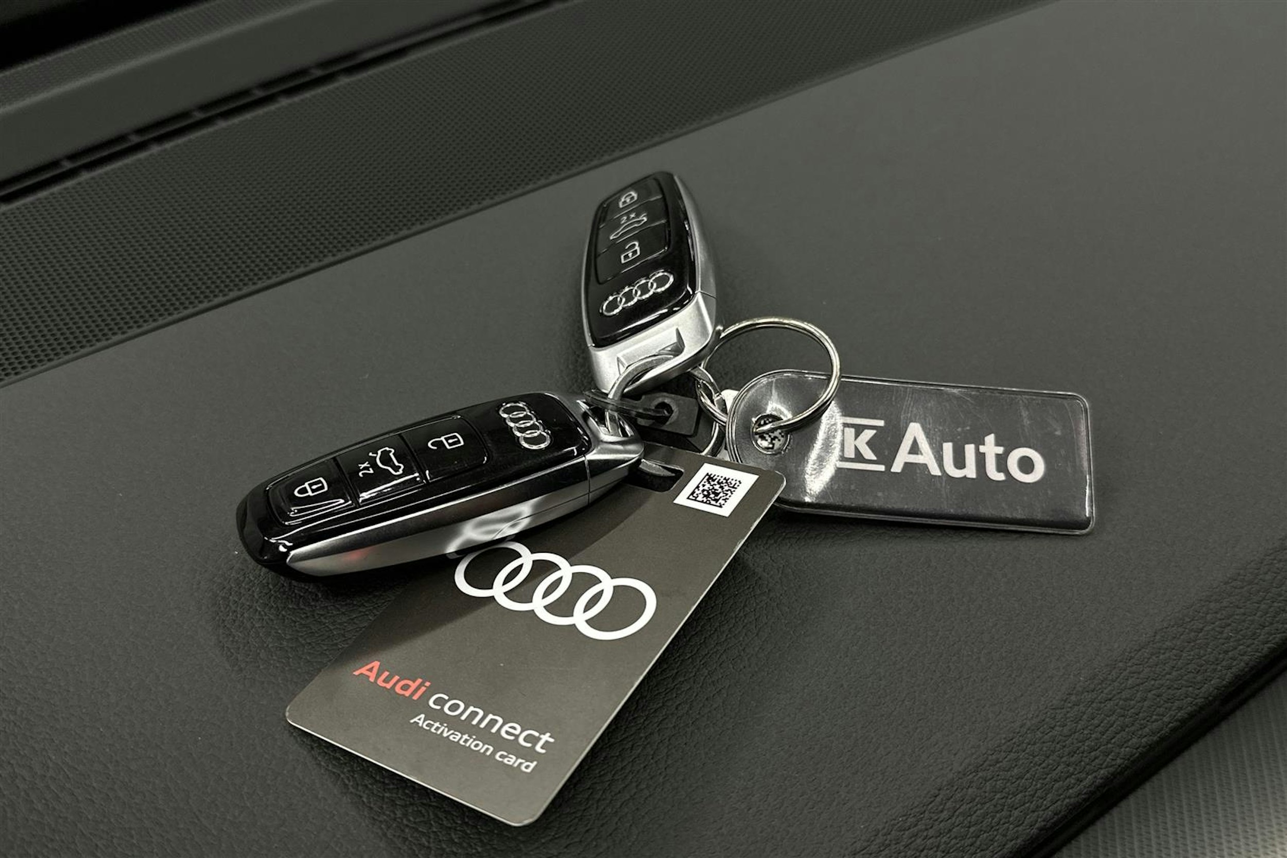 harmaa Audi A6 2024 kuva 30.