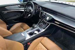 Harmaa Audi A6 2024 kuva 15.