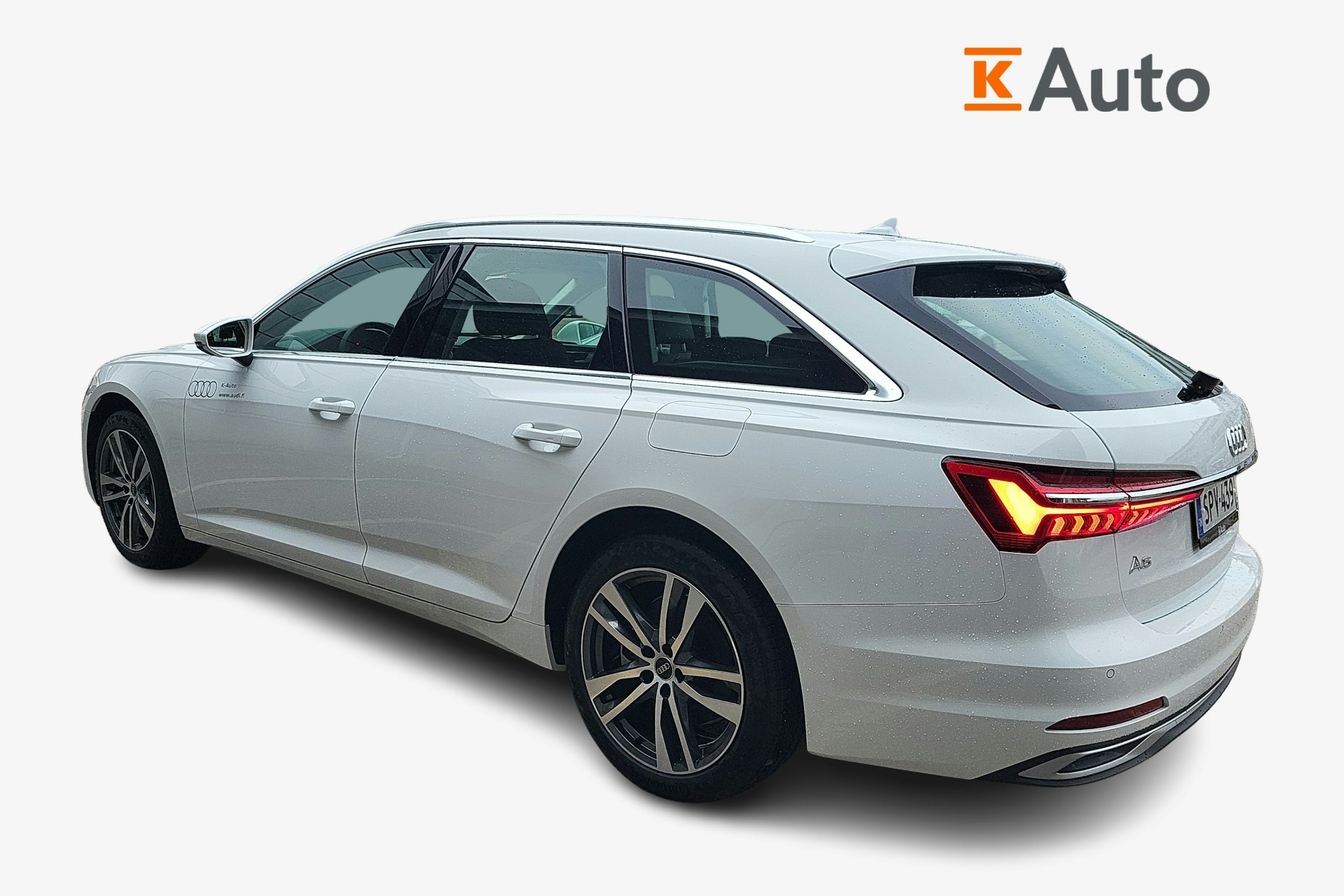 valkoinen Audi A6 2024 kuva 2.