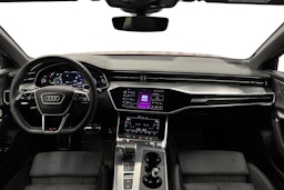 punainen Audi A6 2024 kuva 9.