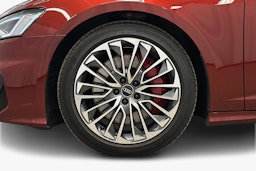 punainen Audi A6 2024 kuva 11.