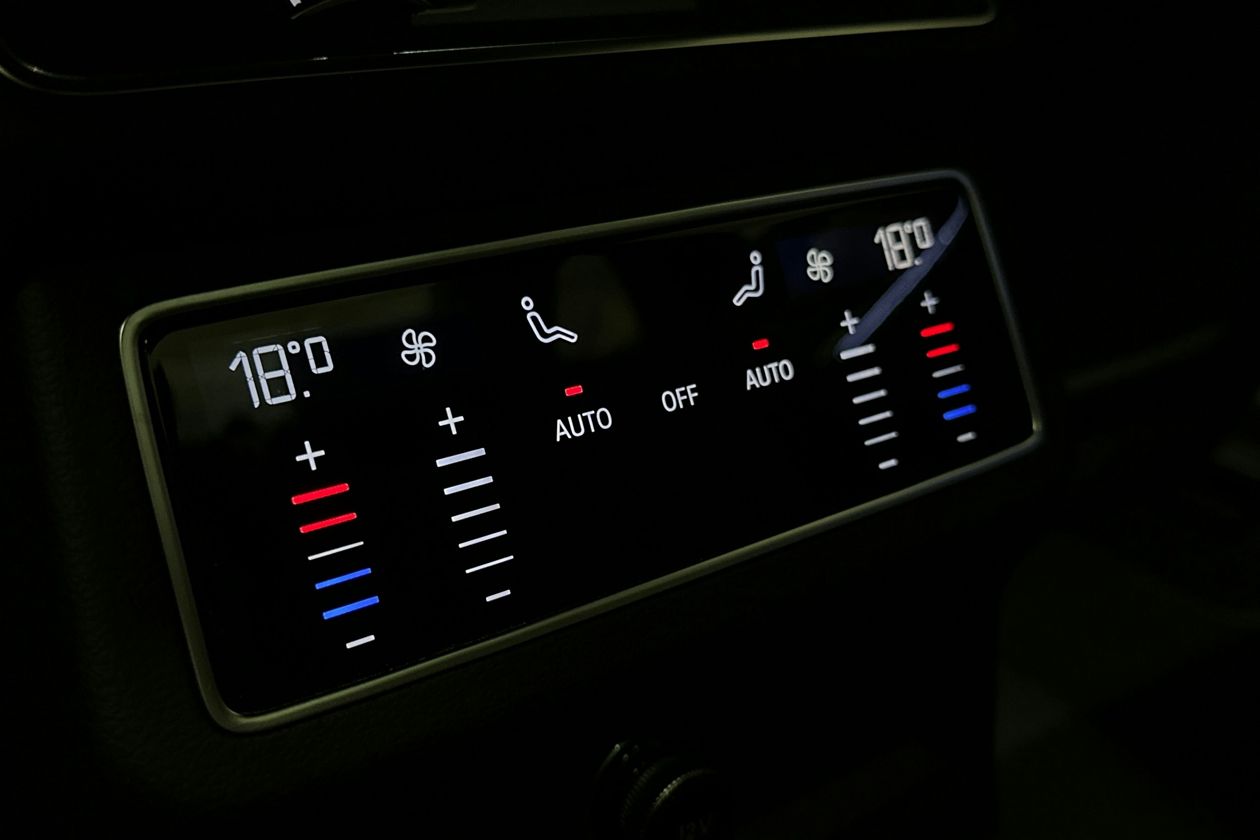 punainen Audi A6 2024 kuva 15.