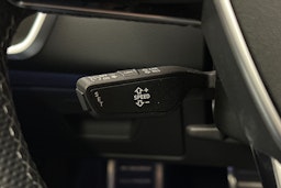 punainen Audi A6 2024 kuva 20.