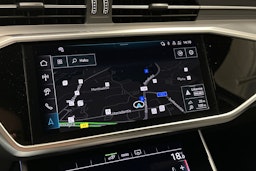 punainen Audi A6 2024 kuva 25.