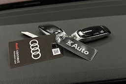 punainen Audi A6 2024 kuva 33.