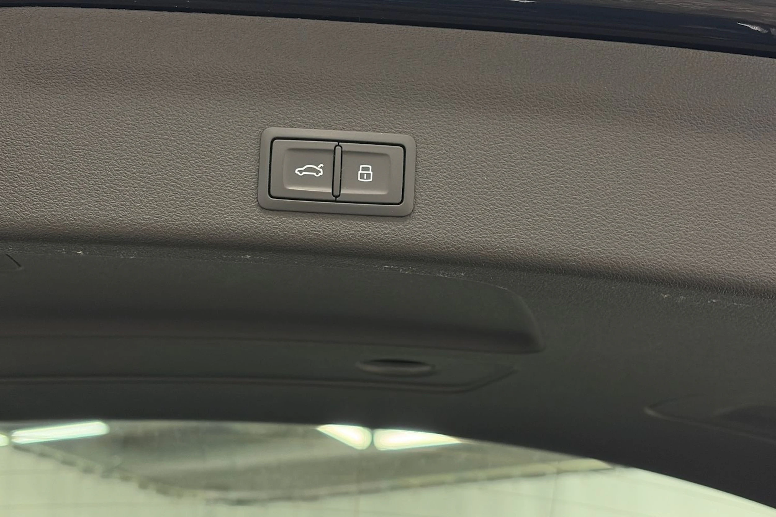 met. sininen Audi A6 2024 kuva 12.