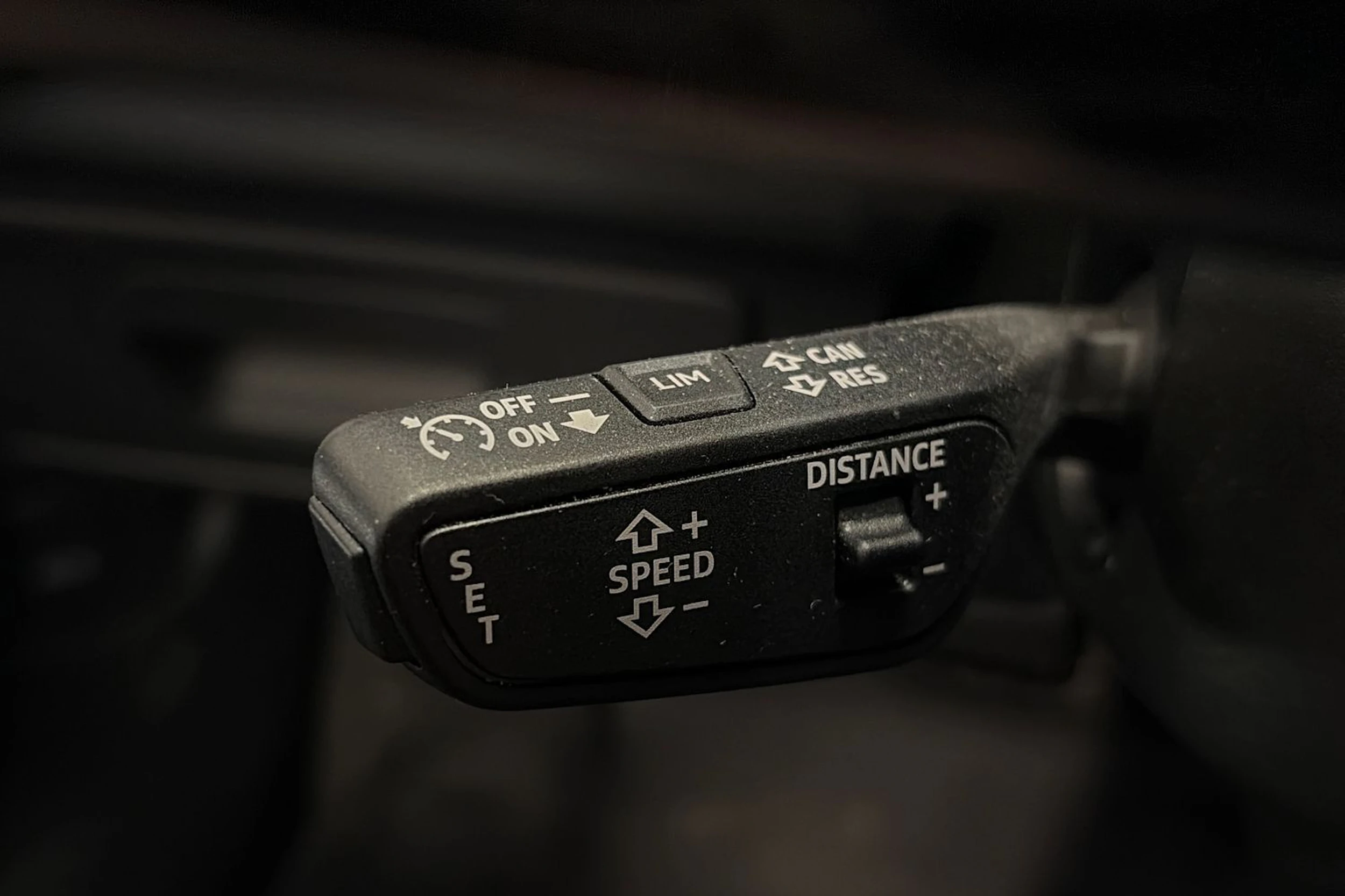 met. sininen Audi A6 2024 kuva 19.