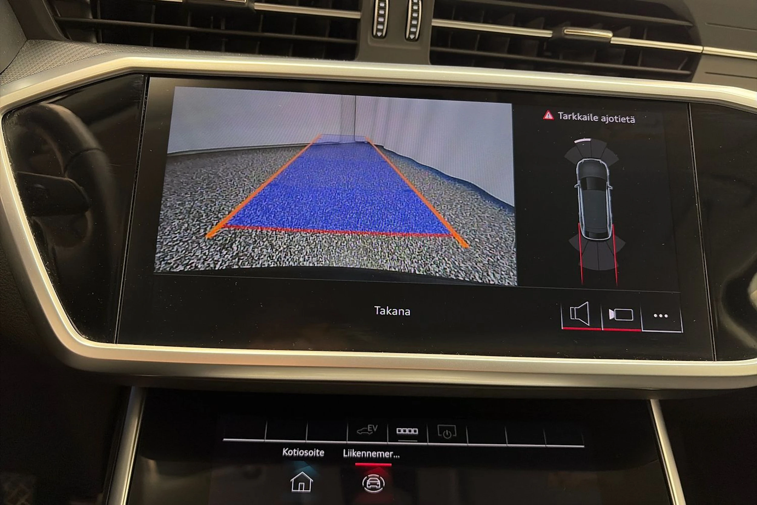 met. sininen Audi A6 2024 kuva 21.