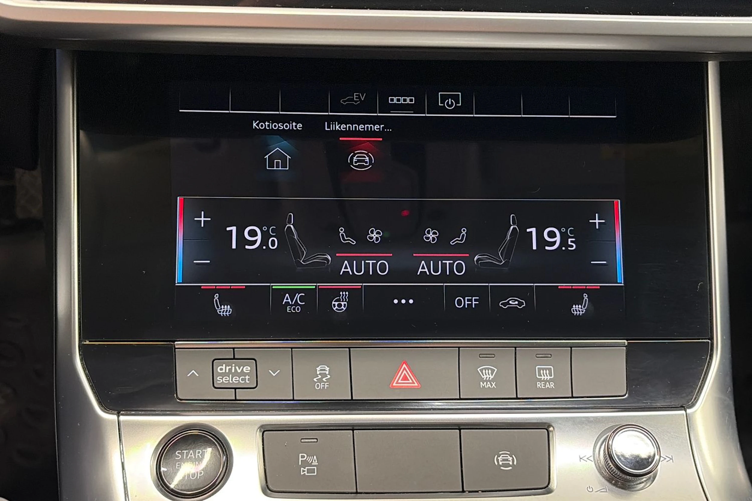 met. sininen Audi A6 2024 kuva 25.