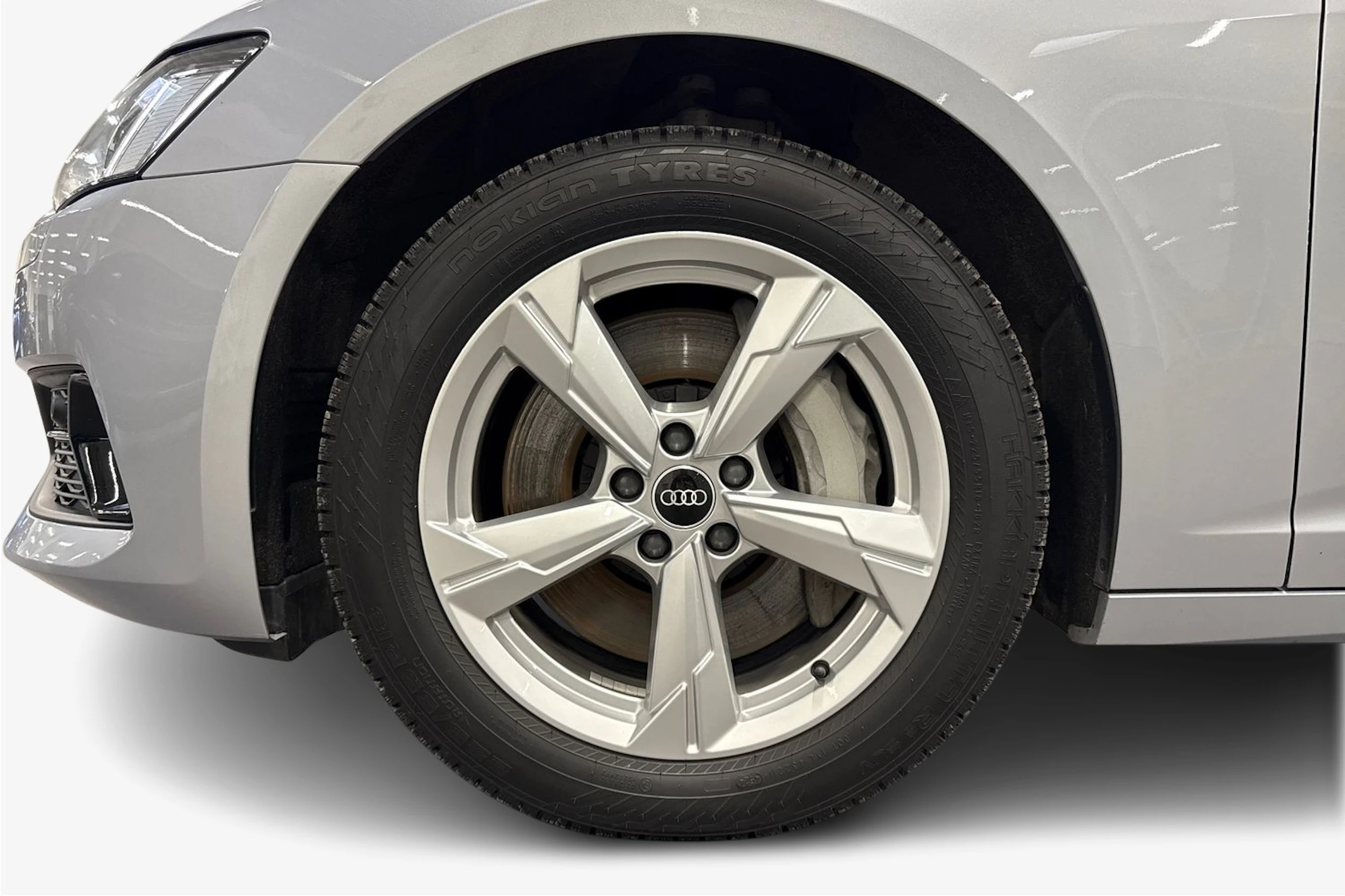 met. harmaa Audi A6 2024 kuva 9.