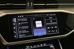 sininen Audi A6 2025 kuva 24.