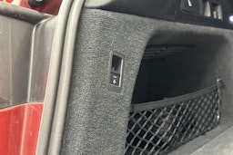 punainen Audi A6 2025 kuva 30.