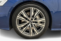 sininen Audi A6 2025 kuva 11.