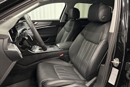 musta Audi A6 2025 kuva 15.