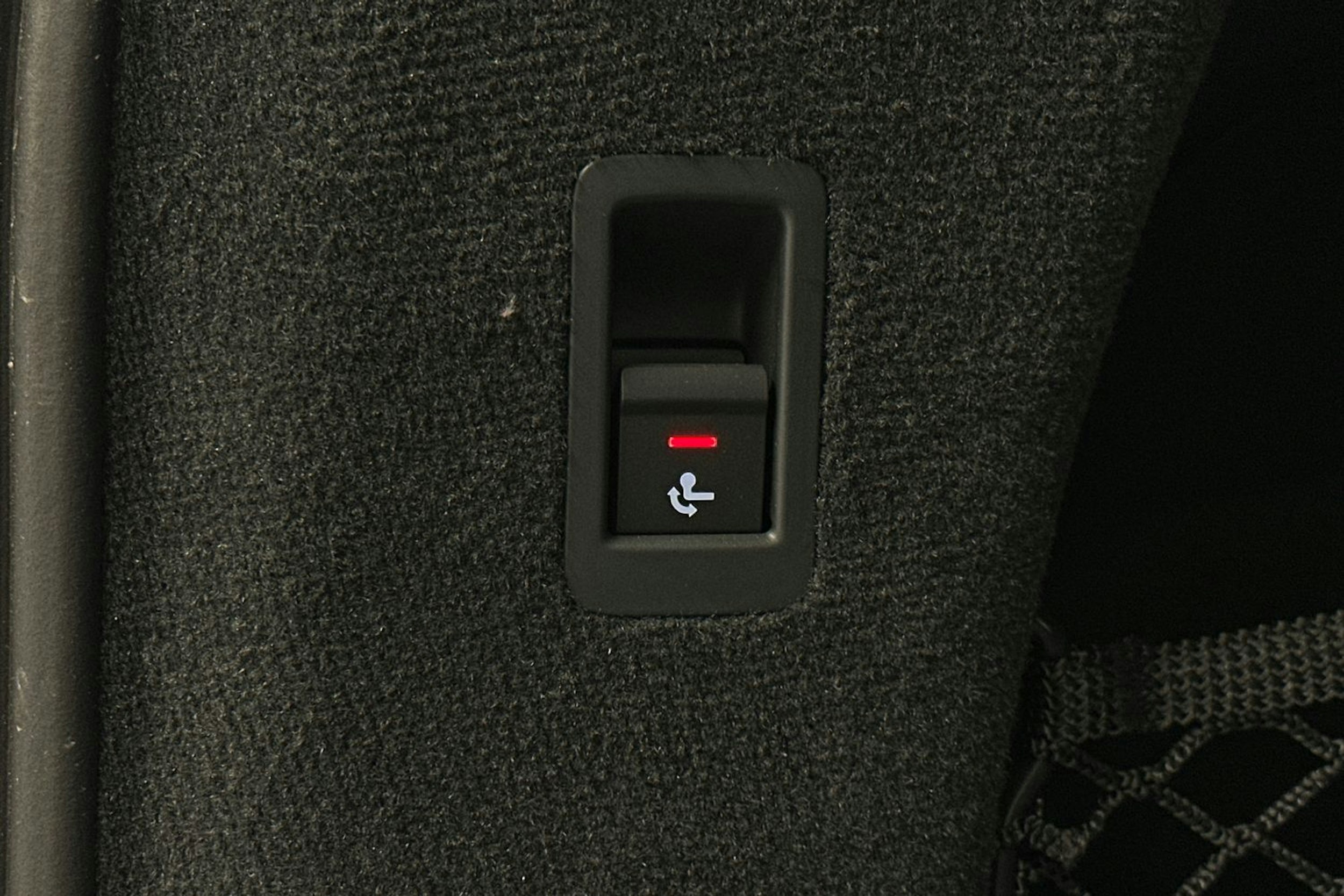 hopea Audi A6 2025 kuva 16.