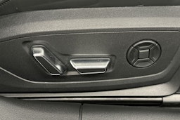 hopea Audi A6 2025 kuva 22.
