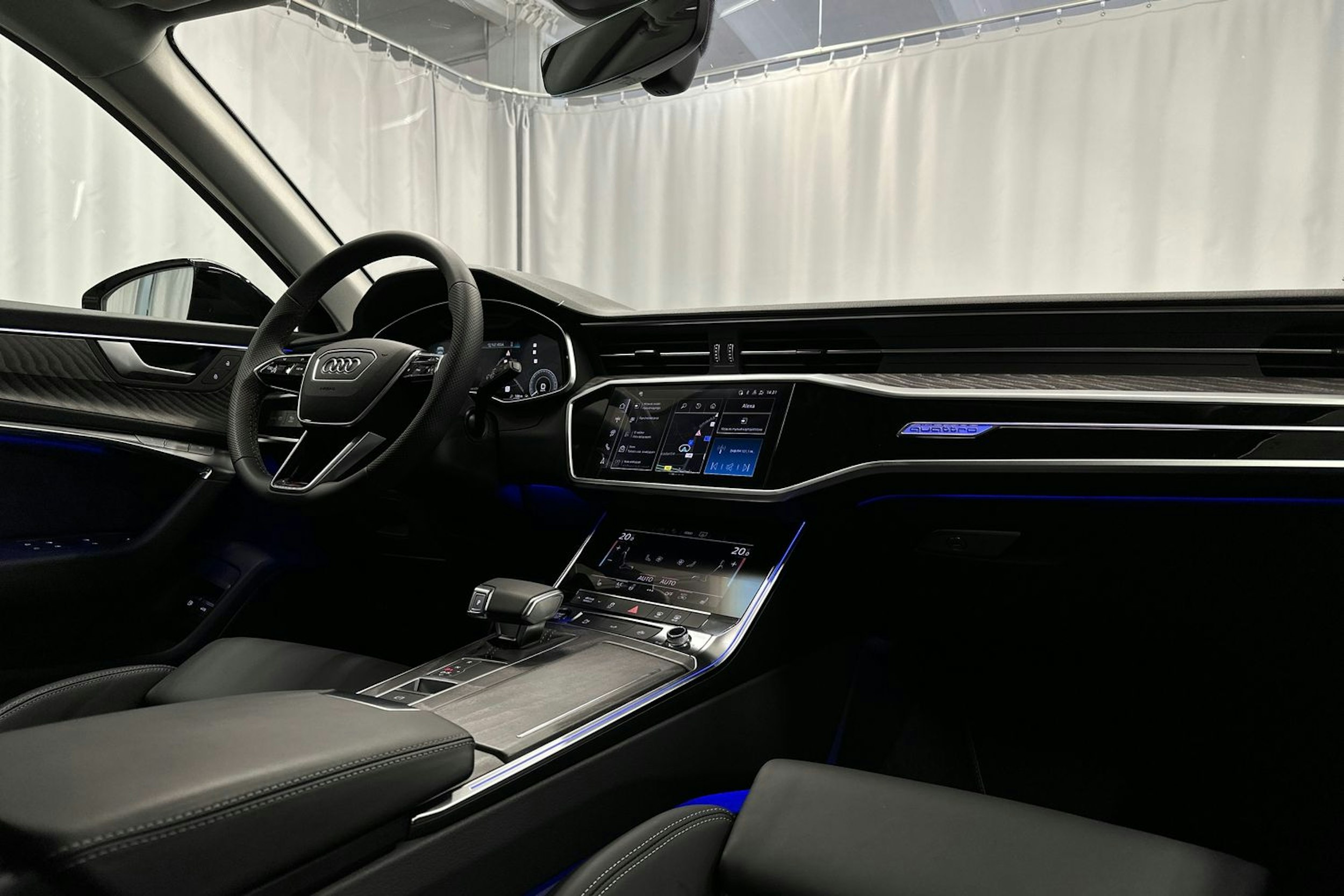 hopea Audi A6 2025 kuva 23.