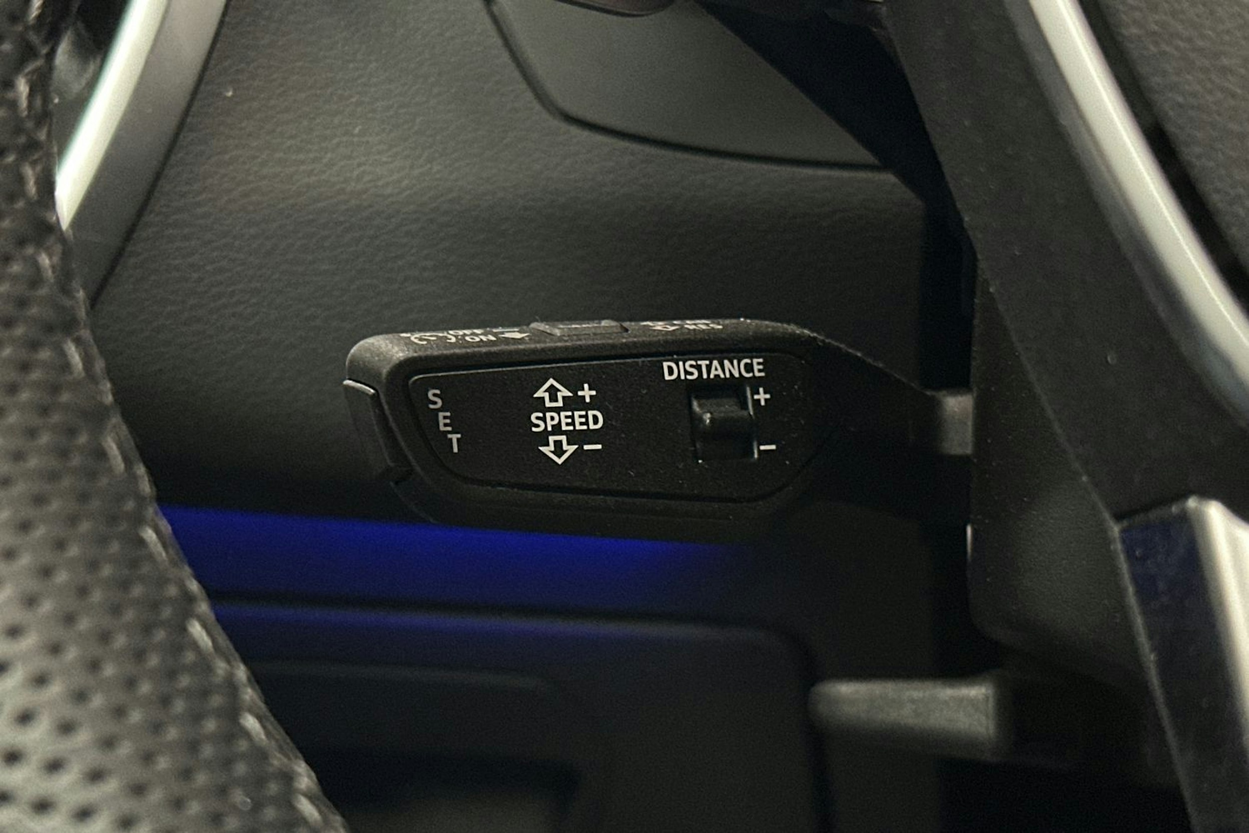 hopea Audi A6 2025 kuva 26.