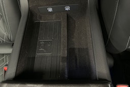 hopea Audi A6 2025 kuva 41.