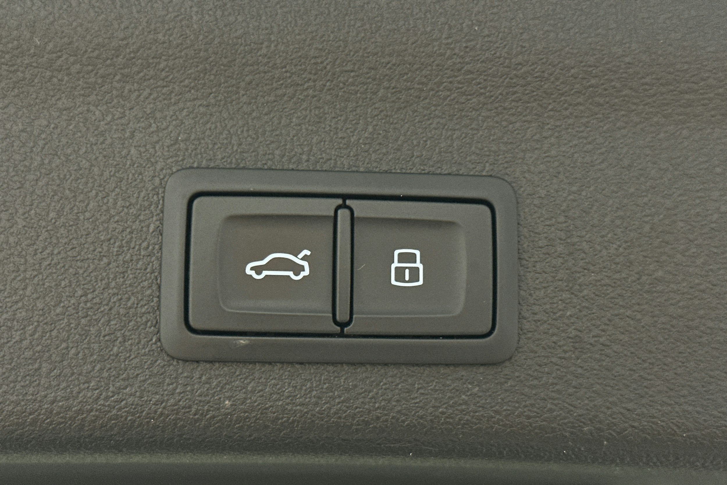 harmaa Audi A6 2025 kuva 14.