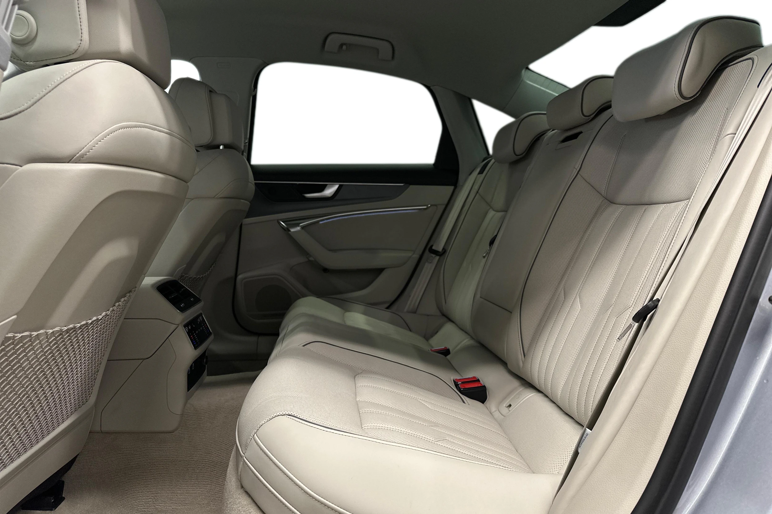 hopea Audi A6 2025 kuva 8.