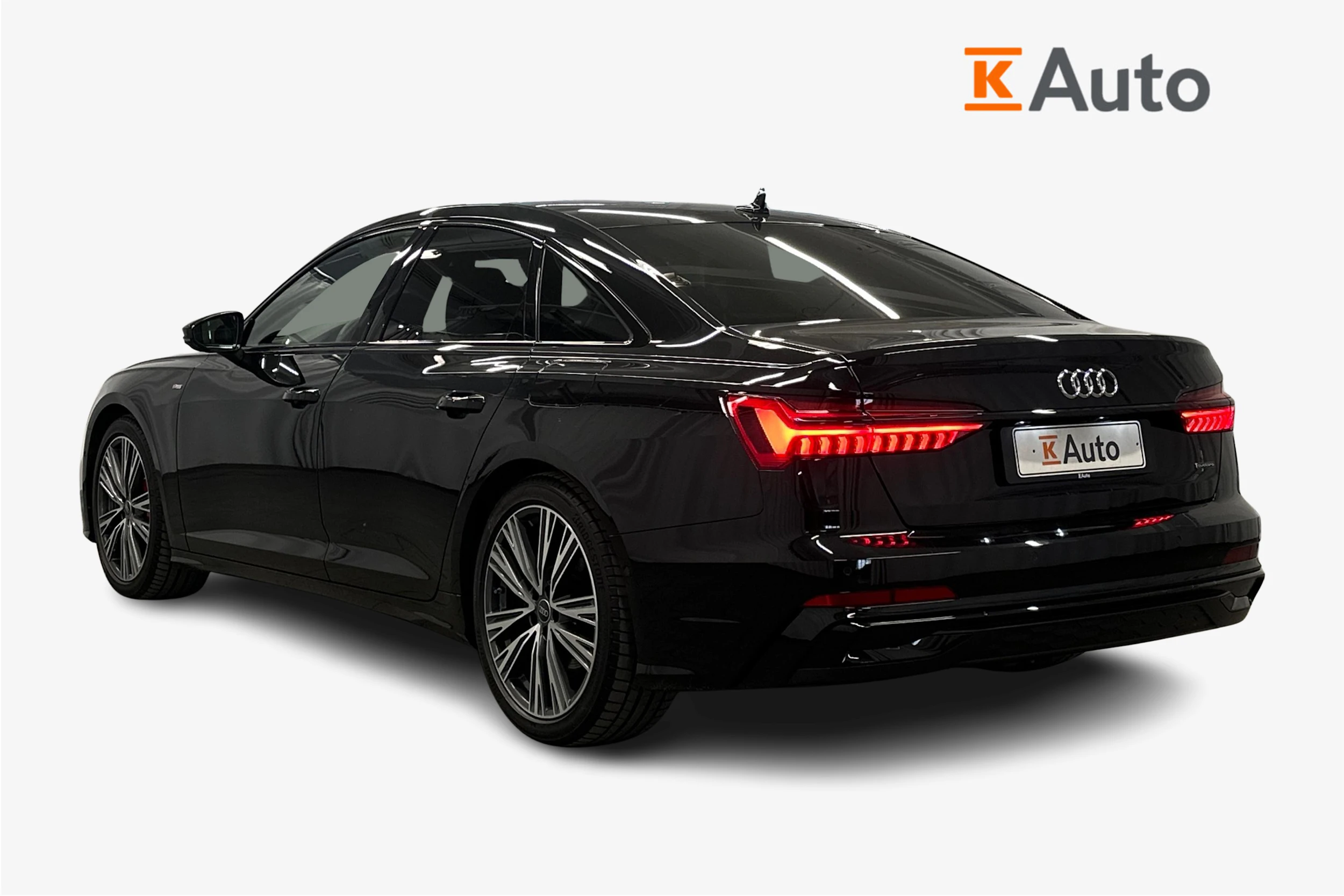 musta Audi A6 2025 kuva 3.