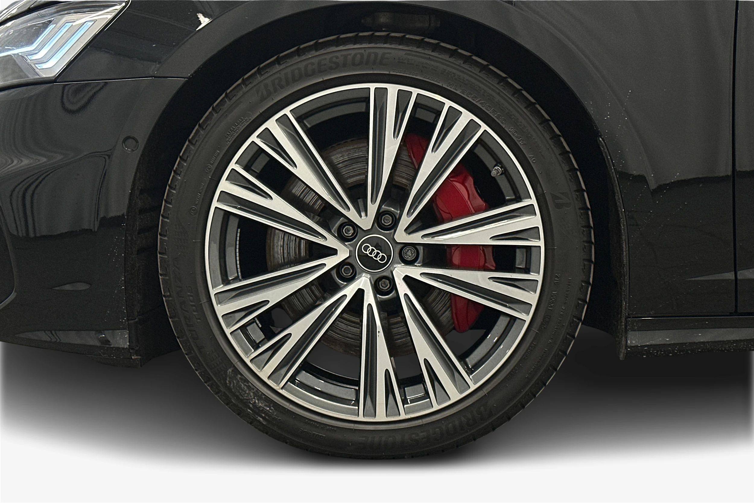 musta Audi A6 2025 kuva 12.