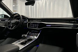 musta Audi A6 2025 kuva 23.
