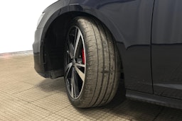 sininen Audi A6 2025 kuva 11.