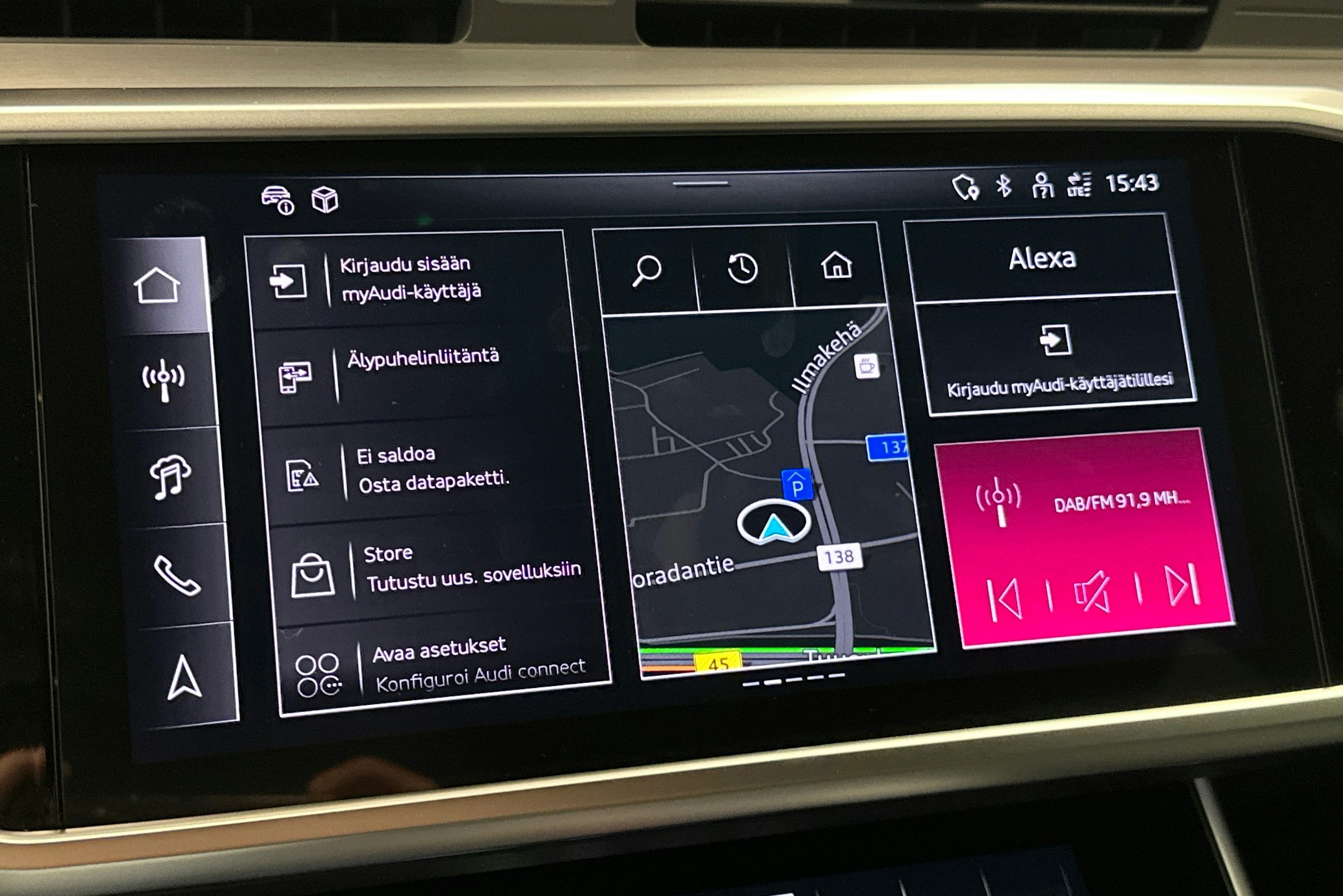 sininen Audi A6 2025 kuva 25.