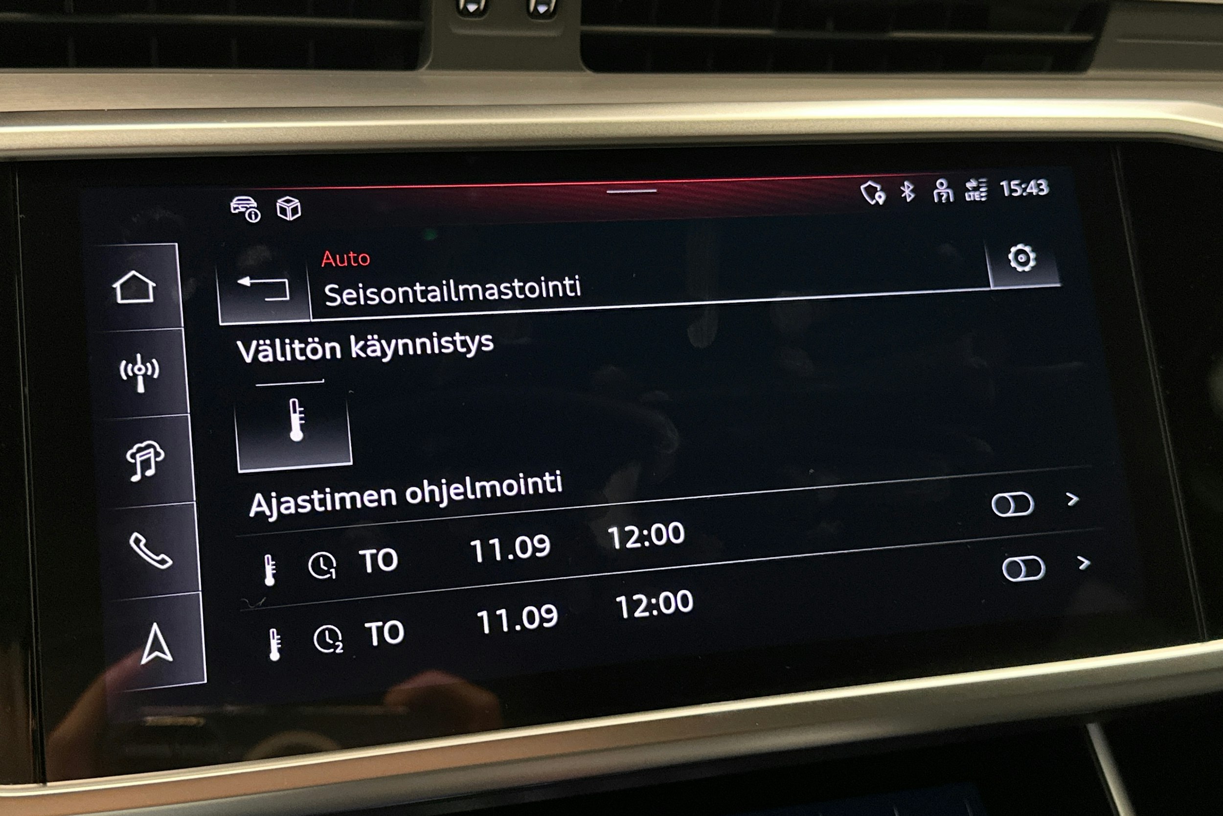 sininen Audi A6 2025 kuva 28.