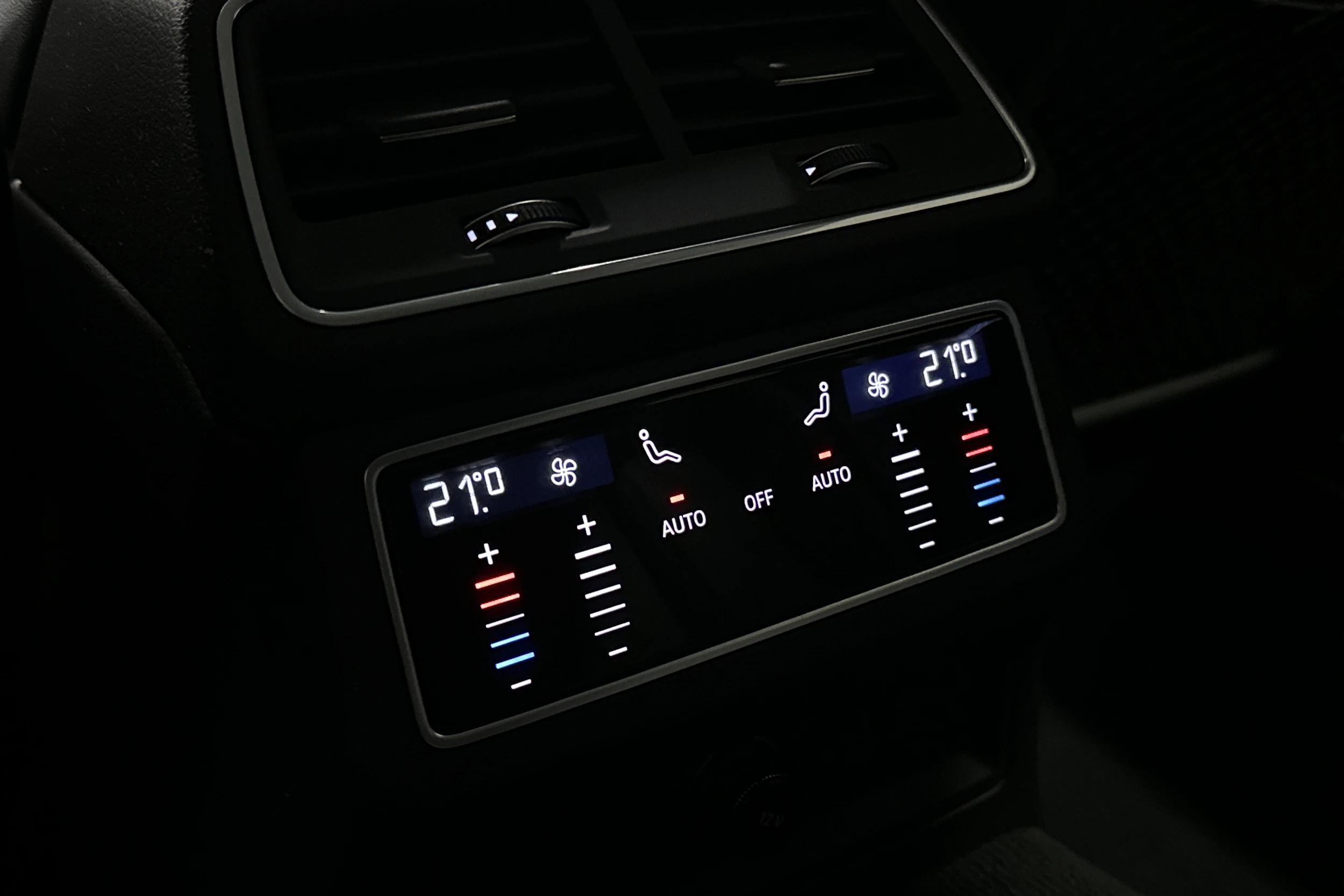 harmaa Audi A6 2025 kuva 14.