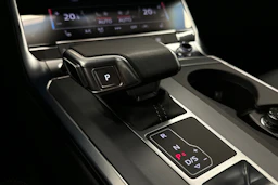 harmaa Audi A6 2025 kuva 29.