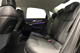 musta Audi A6 2025 kuva 8.