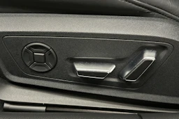 musta Audi A6 2025 kuva 15.