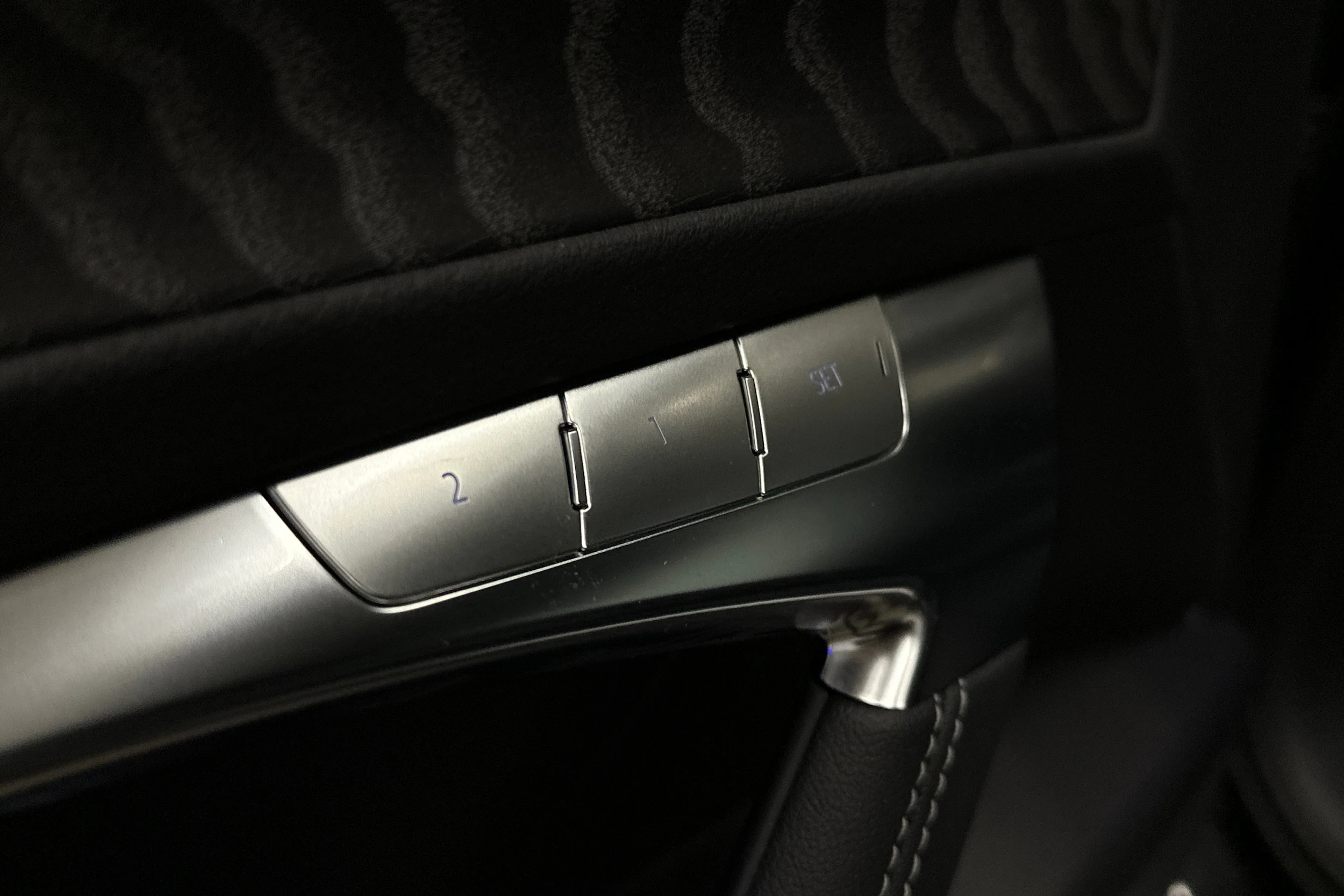 musta Audi A6 2025 kuva 16.