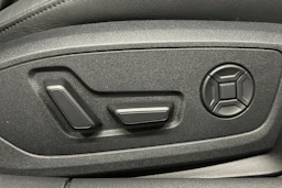 harmaa Audi A6 2025 kuva 18.
