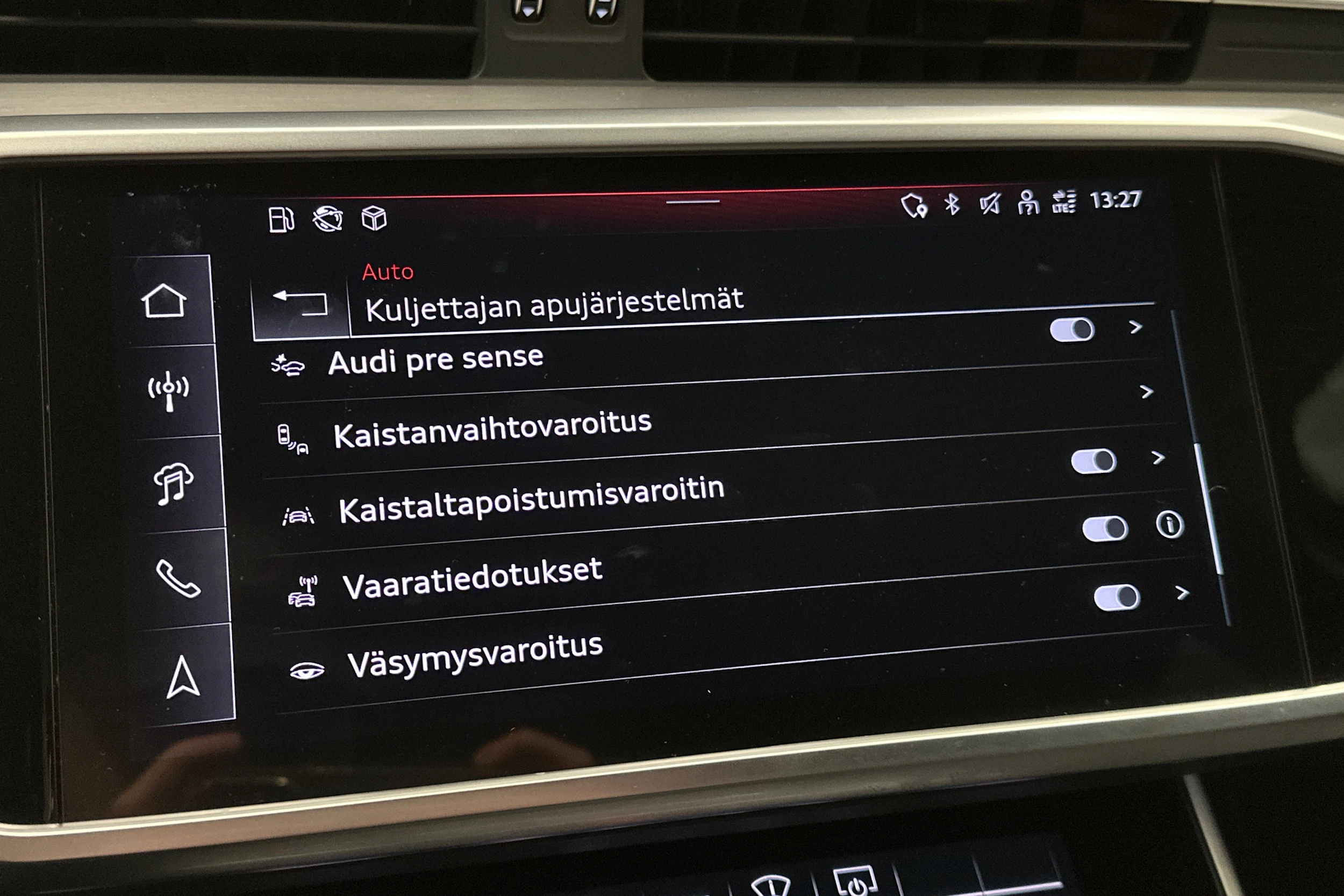 harmaa Audi A6 2025 kuva 30.